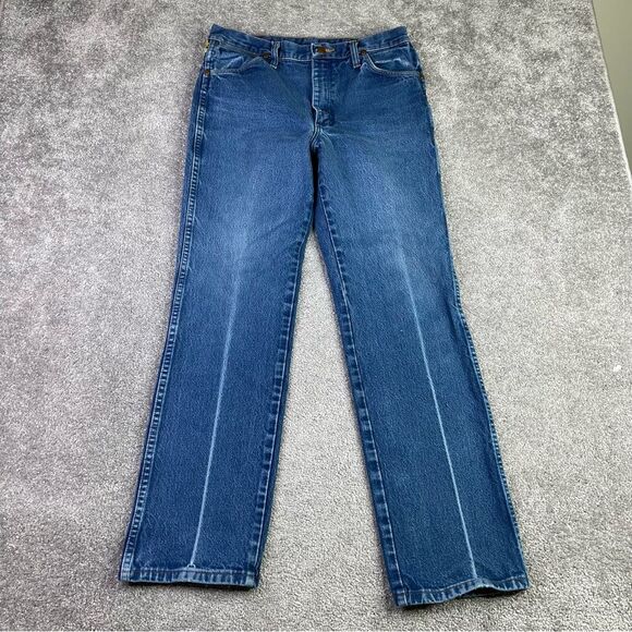 Wrangler Women's Blue Jeans with Floral Embroidery 32X30 Blue Straight High Rise - Picture 2 of 12